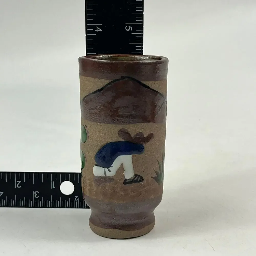 Vtg Tonala Mexican Folk Art Pottery Bud Vase Hand Painted Desert Campesino Scene